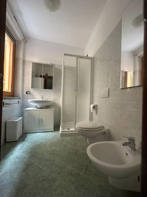 Appartamento A Luino Cavallotti25 Ngoại thất bức ảnh